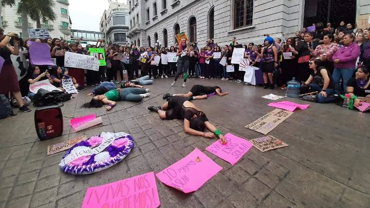 Caso Sheinbaum revela la cosificación que viven las mujeres en México, dicen activistas