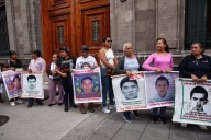 Familias de Ayotzinapa anuncian posible regreso del GIEI al caso