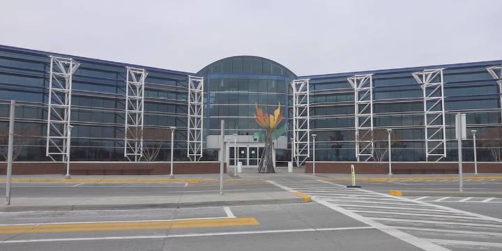 No injuries reported as small plane goes off Roanoke runway