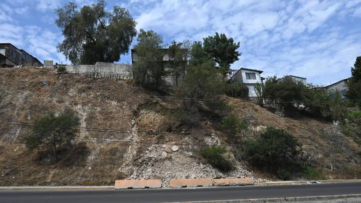 Protección Civil descarta riesgos mayores por lluvias tras primeras inspecciones en zonas de deslizamiento