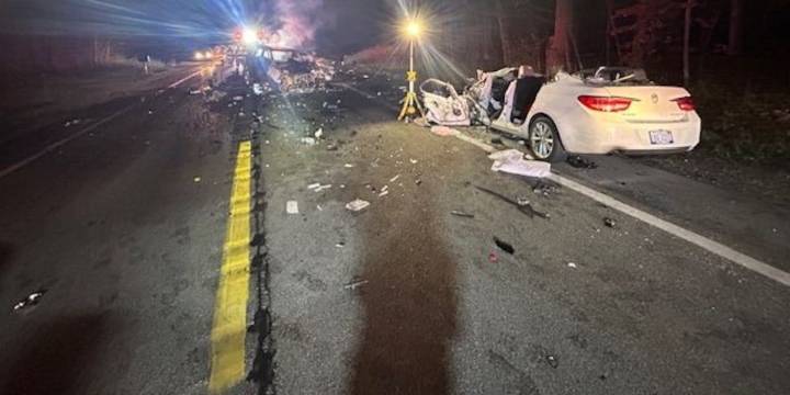 3 killed in two-car crash on M