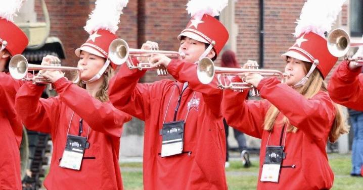 Wentzville band students in Macy's Thanksgiving Parade