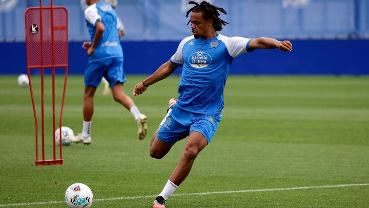 Lucas Noubi, tan cerca y tan lejos de Ximo