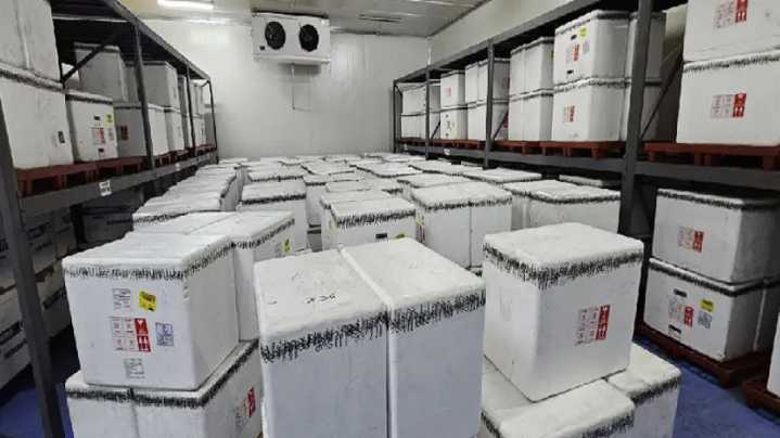 Venezuela recibe 850.000 dosis de vacuna procedentes de Corea del Sur