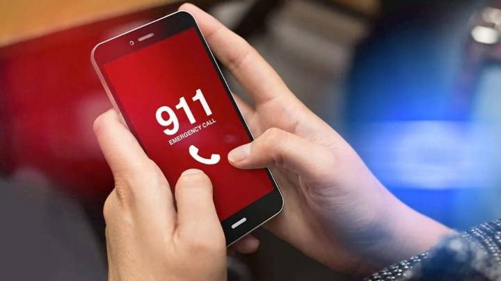 La policía de Laredo detuvo a hombre por llamar muchas veces al 911; esto quería