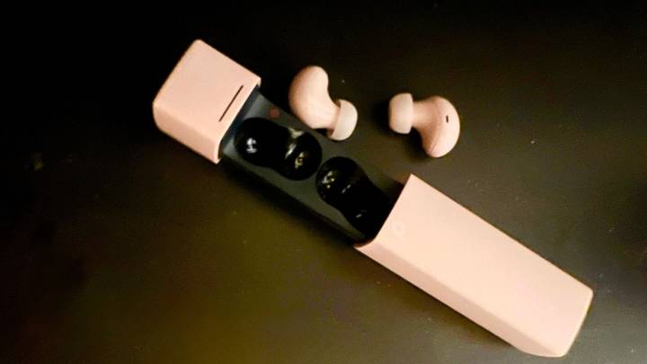 Under a thousand: Stylish, sleek TWS with good sound at a crazy price!