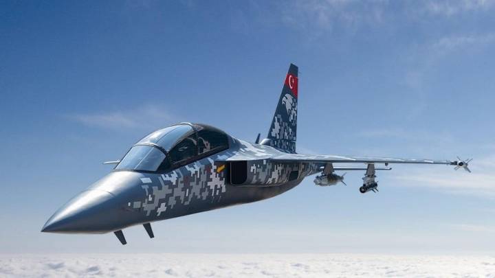 El gobierno hace una inversión mil millonaria: el Ejército del Aire recibirá sus nuevos aviones turcos de entrenamiento