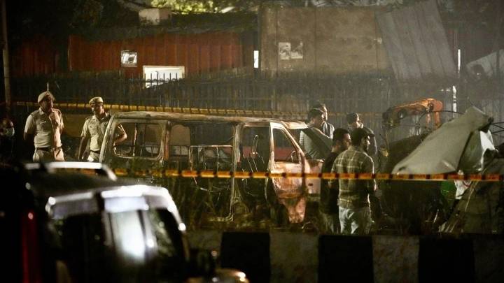 Atentado con coche bomba cerca del Fuerte Rojo de Nueva Delhi dejó al menos ocho muertos (Videos)