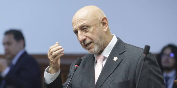 Murió la esposa de José Cueto: entidades y parlamentarios lamentan pérdida del congresista de Honor y Democracia