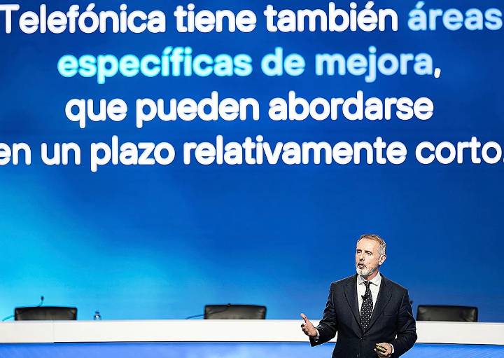 Los sindicatos de Telefónica esperan un arranque inminente de negociaciones para el nuevo recorte de plantilla