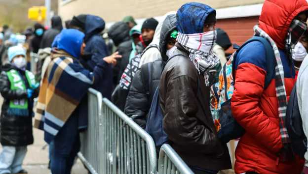 EE. UU. suspende solicitudes de asilo tras tiroteo contra la Guardia Nacional