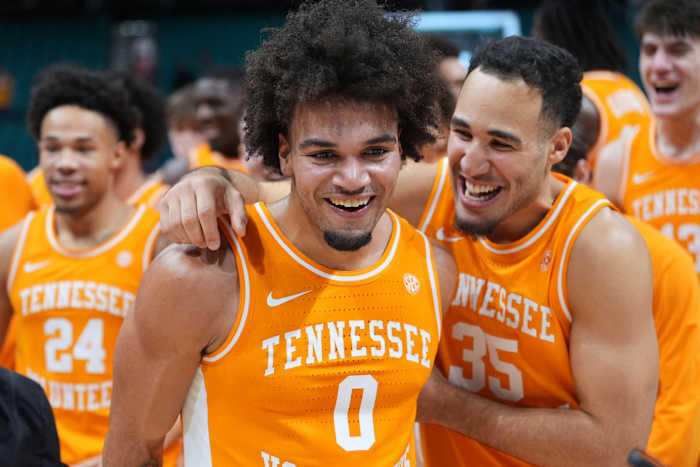 Ja'Kobi Gillespie's clutch free throws lift No. 17 Tennessee to 76