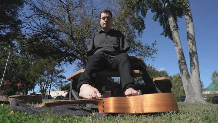 Born without arms, Virginia musician proves that nothing is out of reach