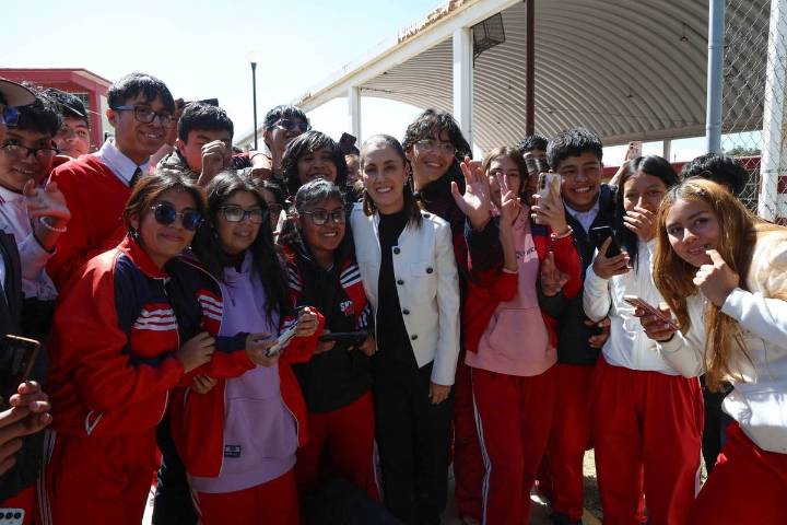 Existe disposición para escuchar a los jóvenes, ratifica la Presidenta