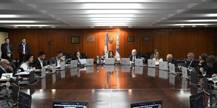Jueces federales manifestaron su preocupación por el proyecto de Presupuesto previsto para 2026