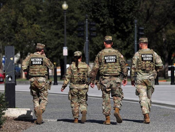 2 National Guard members shot near White House