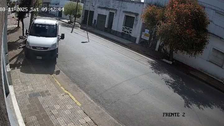 Un camionero atropelló y mató a un motociclista durante una discusión de tránsito en Azul