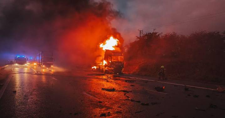 Nine dramatic photos reveal scale of lorry fire on the M1