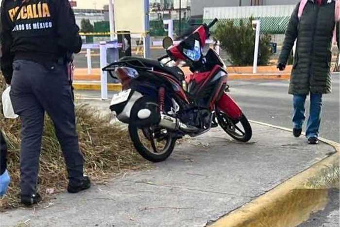 Joven derrapa en motocicleta y muere en la zona norte de Toluca
