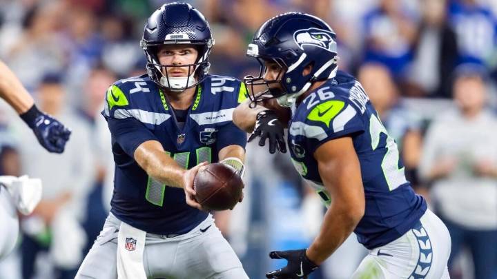 Best betting apps, NFL sportsbooks promos for Sunday Night Football: How, where to bet Commanders vs. Seahawks