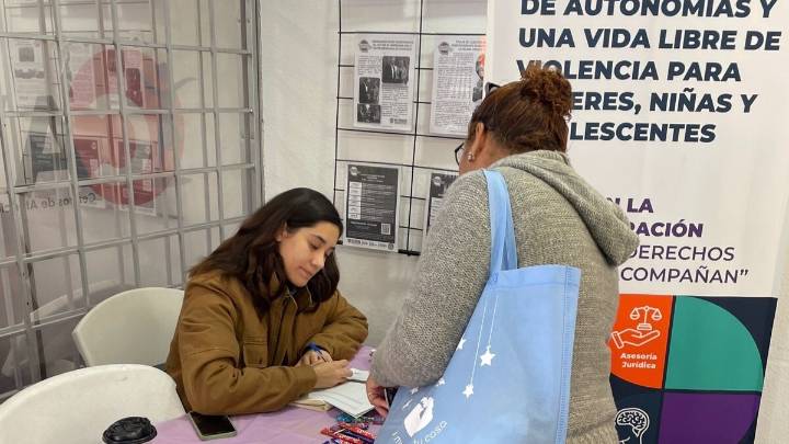 Realiza ICHMujeres Feria de Servicios en CAVIM