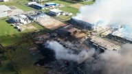 La explosión en Ezeiza afectó diez industrias y el fuego está controlado El siniestro provocó pérdidas totales en las empresas damnificadas por las llamas. Ya fueron dados de alta todos los heridos. L