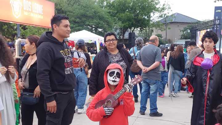 La colectividad mexicana celebra el Día de los Muertos en Catamarca