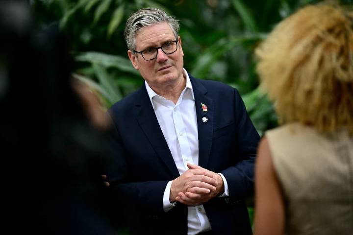 Starmer said to be facing plots to oust him, as Labour welcomes back rebel MPs