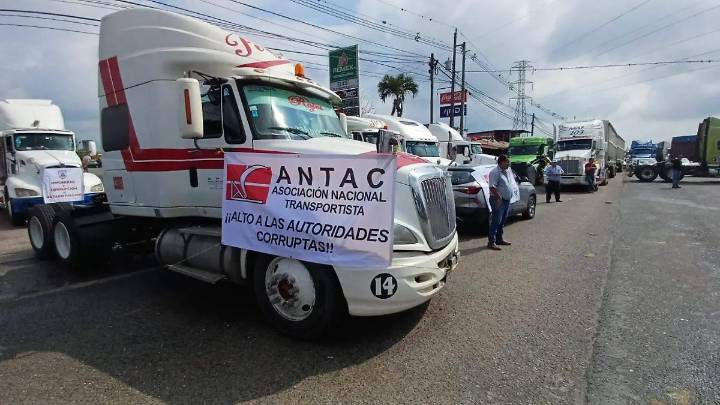 Para exigir más seguridad en carreteras la ANTAC anuncia paro nacional el 24 de noviembre