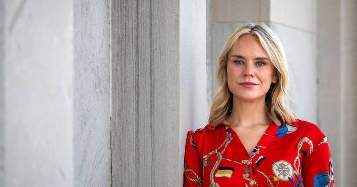 Cash advantage for Behn heading into Dec. 2 special election