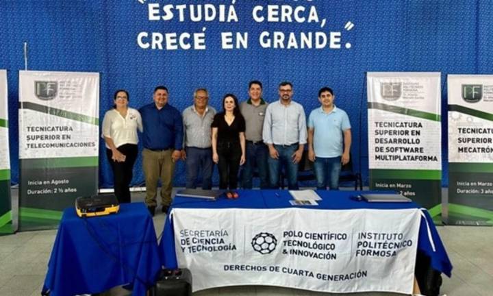 El IPF presentó carreras y firmó un convenio en Ingeniero Juárez
