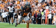Tennessee moves up in AP Poll after win against New Mexico State