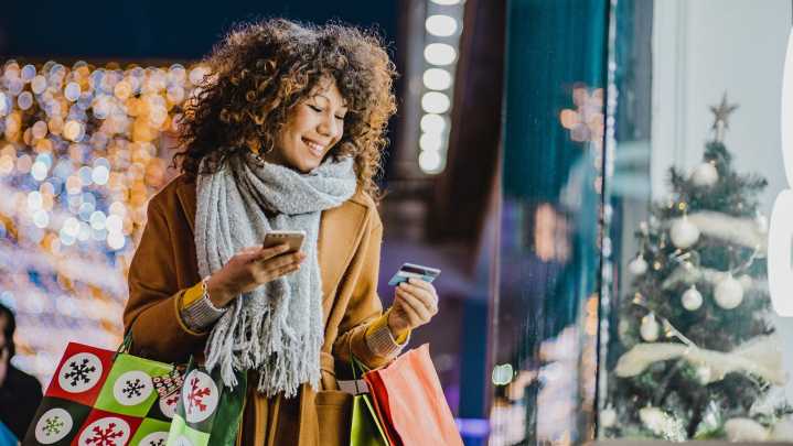 Save more on Black Friday, Cyber Monday with these 3 simple tips