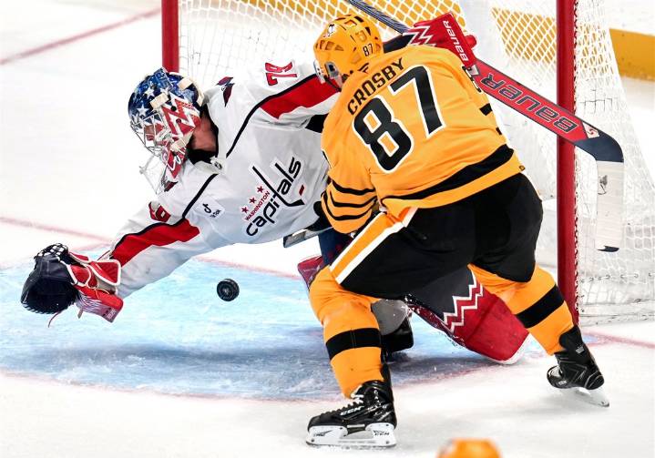 Penguins beat Capitals behind Sidney Crosby, red
