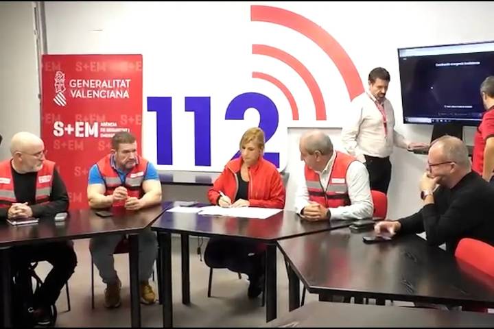 Un asesor de la ex consejera imputada por la dana achaca a una discusión entre los mandos técnicos el retraso del ES