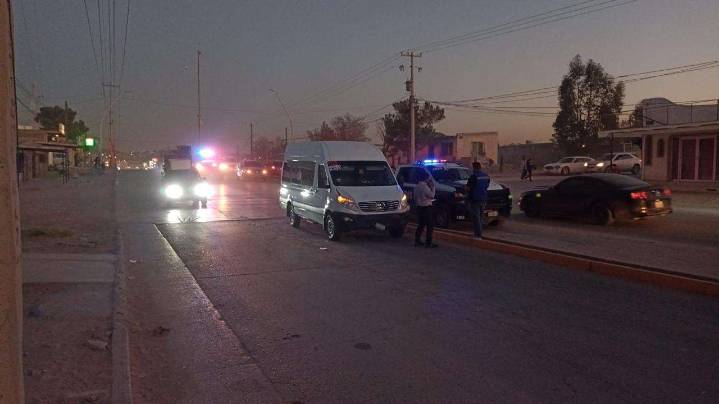 Muere joven atropellada y arrastrada más de 40 metros por una van en Anapra