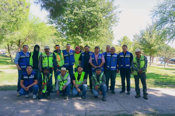 Atiende Marco Bonilla parque Platanito; supervisa labores de mantenimiento