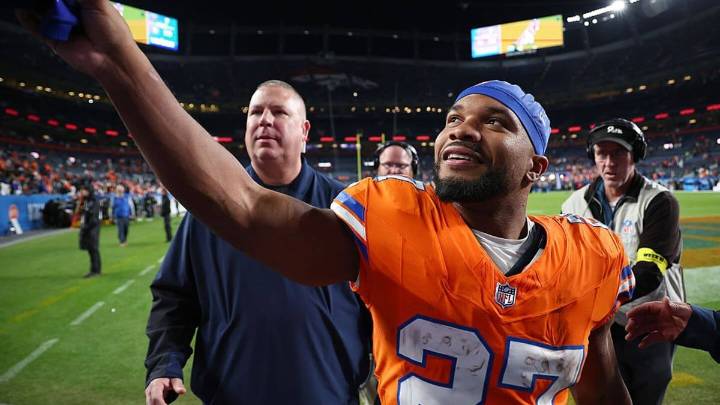 Broncos edge Raiders for seventh straight win: Live updates and reaction from NFL ‘Thursday Night Football’