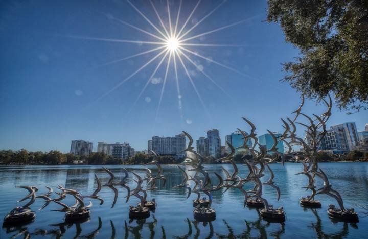 Central Florida and Orlando temperatures will reach near record highs, then near record lws