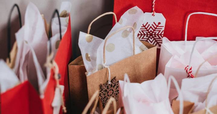 Retirees urged to seize on Black Friday bargains to save money