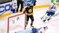 Bruins beat Maple Leafs; Pastrnak hits 400