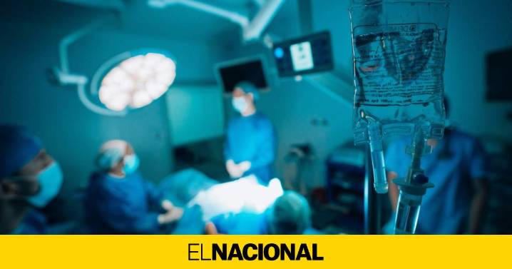 Reducir los nódulos tiroideos sin bisturí