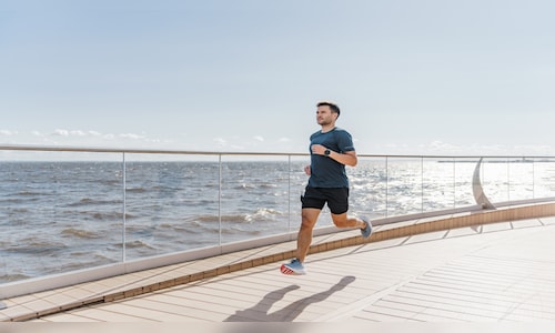 Running improves mood and helps counter brain damage due to junk food: Study