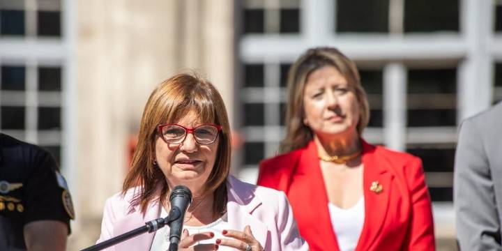 Patricia Bullrich adelantó la sucesión y formalizó su salida del Ministerio de Seguridad