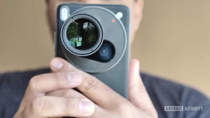 The sequel to one of the best camera phones could pack two 200MP cameras (!)