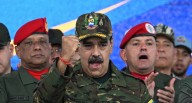Nicolás Maduro dice que Venezuela vive una “coyuntura decisiva para su existencia” como república