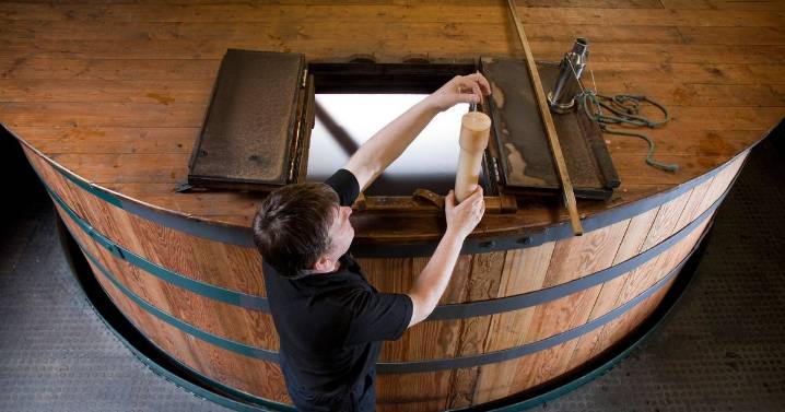 The Scottish whisky distillery near Edinburgh with the 'best tour in the country'