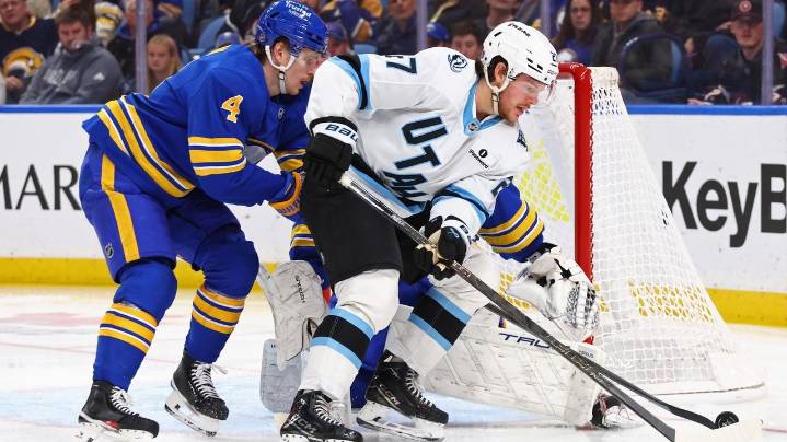 Clayton Keller's overtime goal gives Mammoth 2