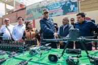 Presidente José Jerí participa en entrega de equipos a la Policía de la región La Libertad en la División de Escuadrón de Emergencia