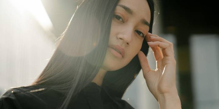 Lavado de pelo al estilo japonés: una técnica que estimula el crecimiento sano del cabello